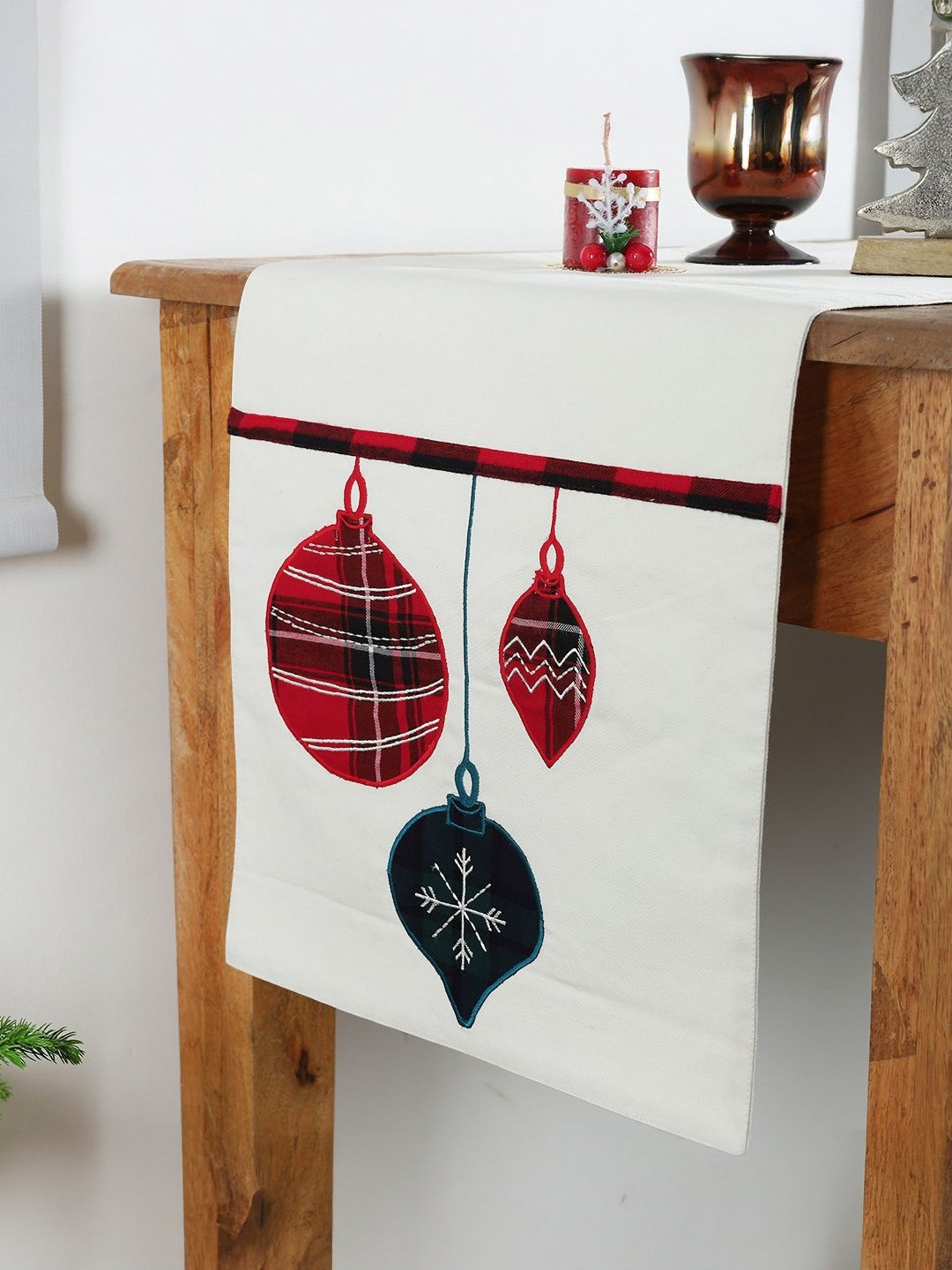 Ratan Cart White & Red Printed Table Runner