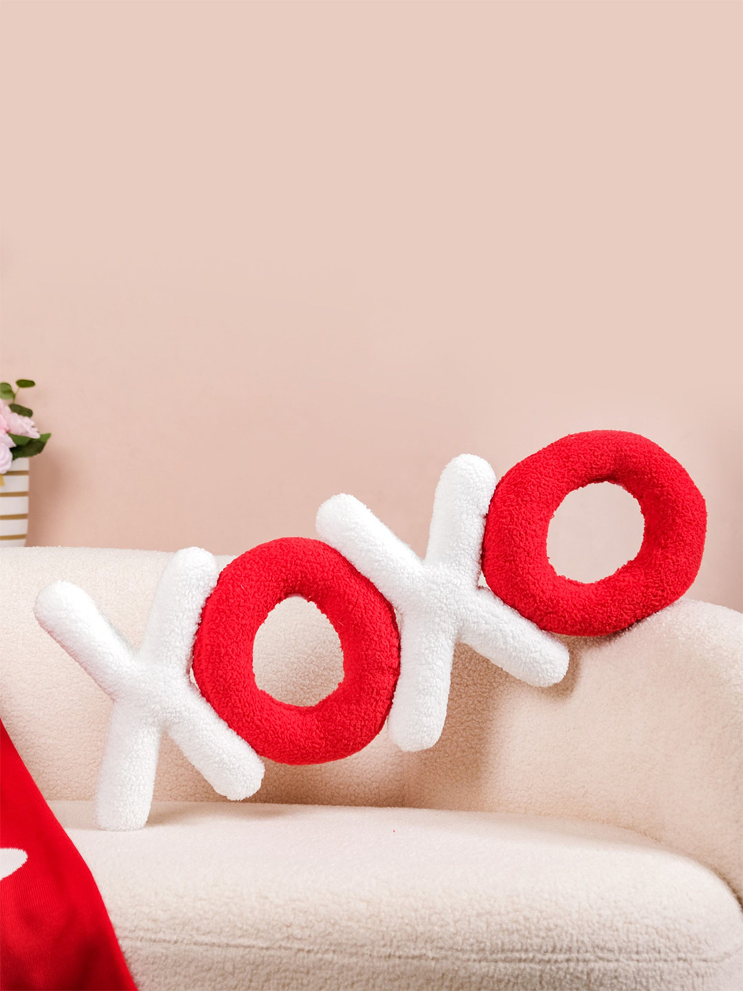 Nestasia White & Red XOXO Shaped Pre-Filled Cushion