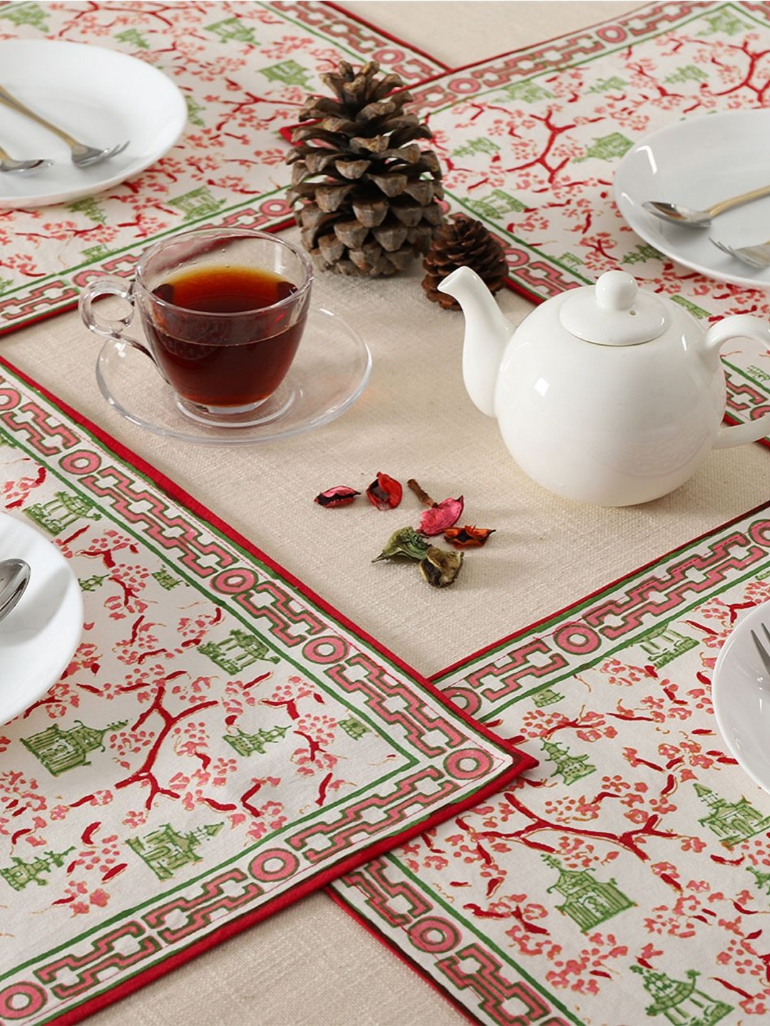 Ratan Cart 6-Pcs White & Red Printed Cotton Table Placemats
