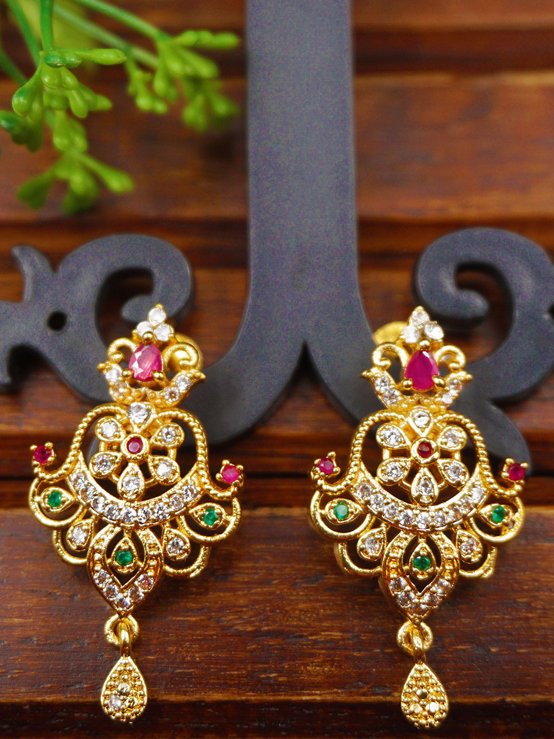 PINAAKA DARINI Contemporary Drop Earrings