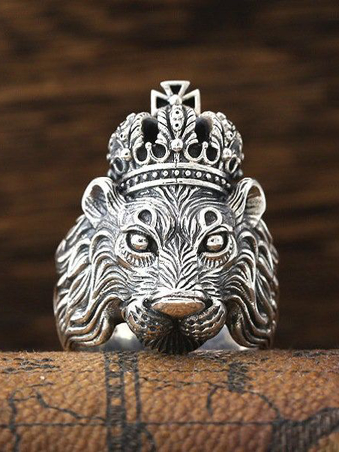 Saizen Men Sterling Silver King Lion Finger Ring