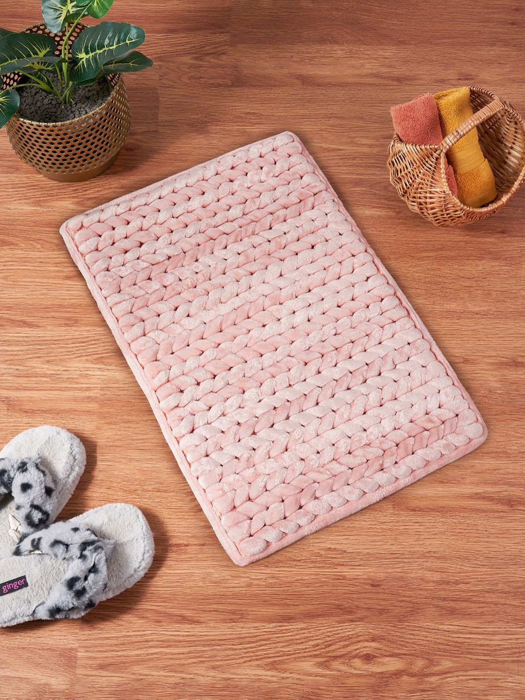 Living scapes by Pantaloons Peach-Color Rectangular Bath Rugs