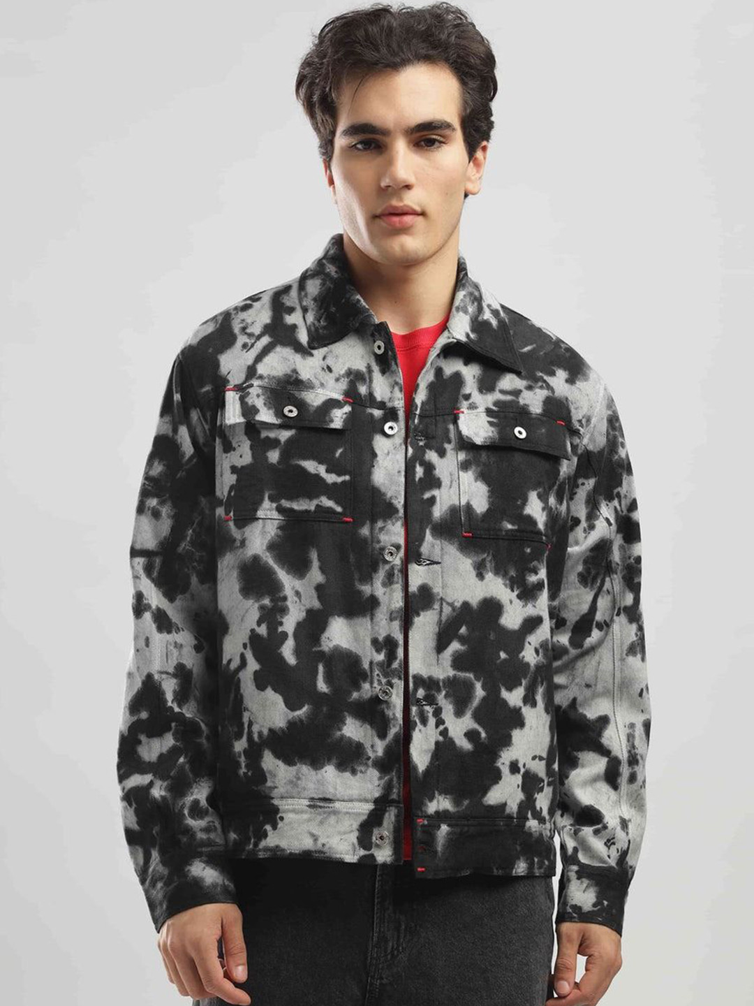 Overlays Men Brand Logo Quilted Jacket