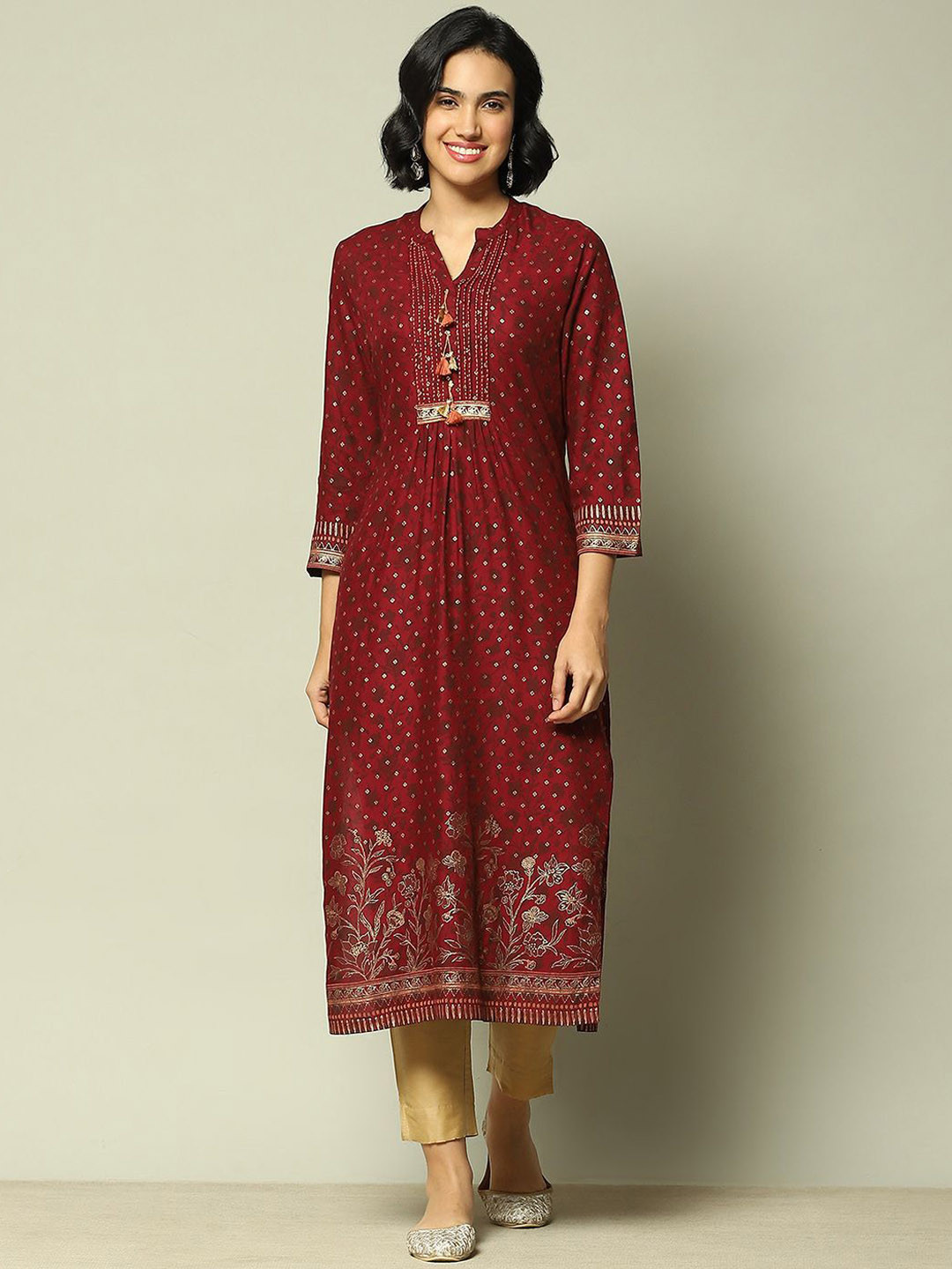 Rangriti Women Geometric Embroidered Keyhole Neck Flared Sleeves Sequinned Kurta