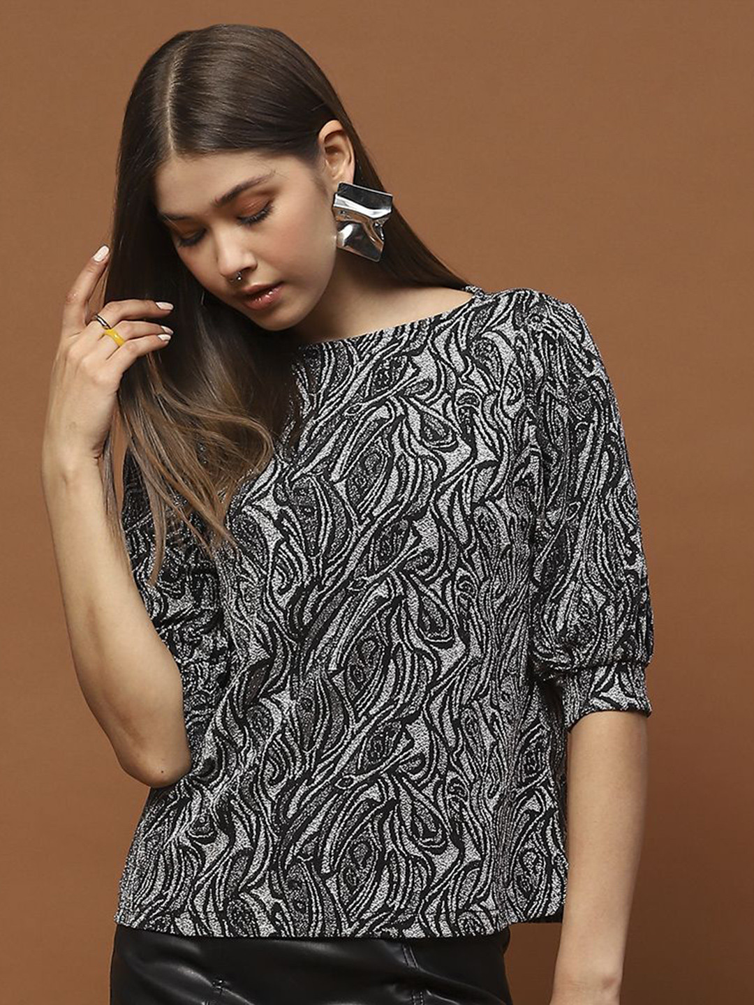 StyleCast X SERA Sheen Top