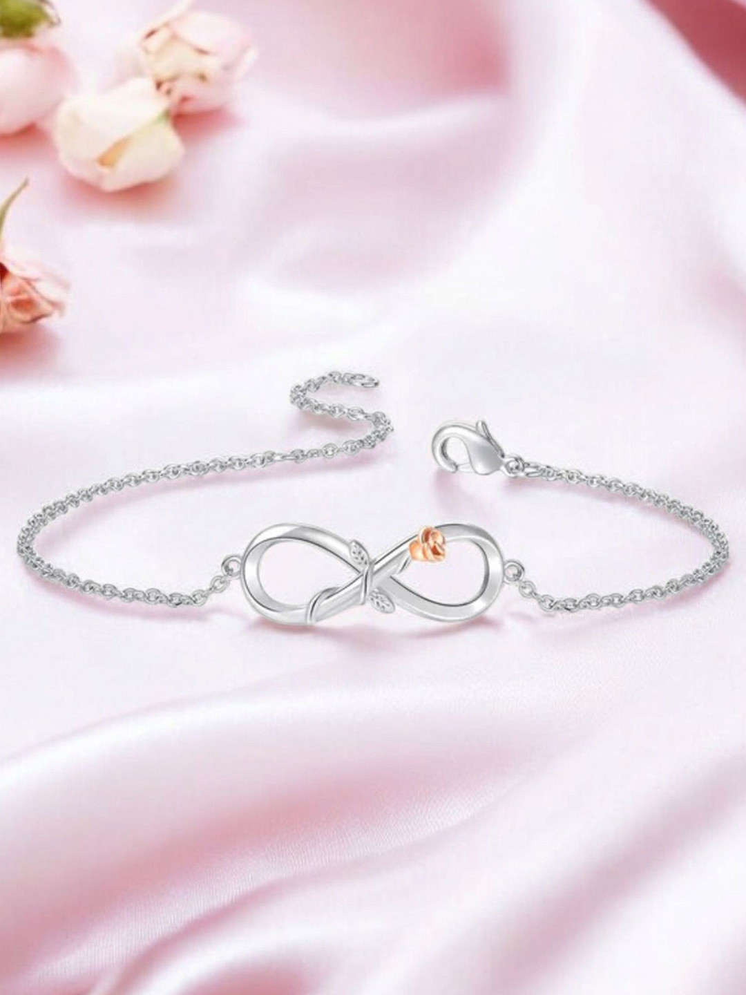 Nilu's Collection Women Cubic Zirconia Silver-Plated Link Bracelet