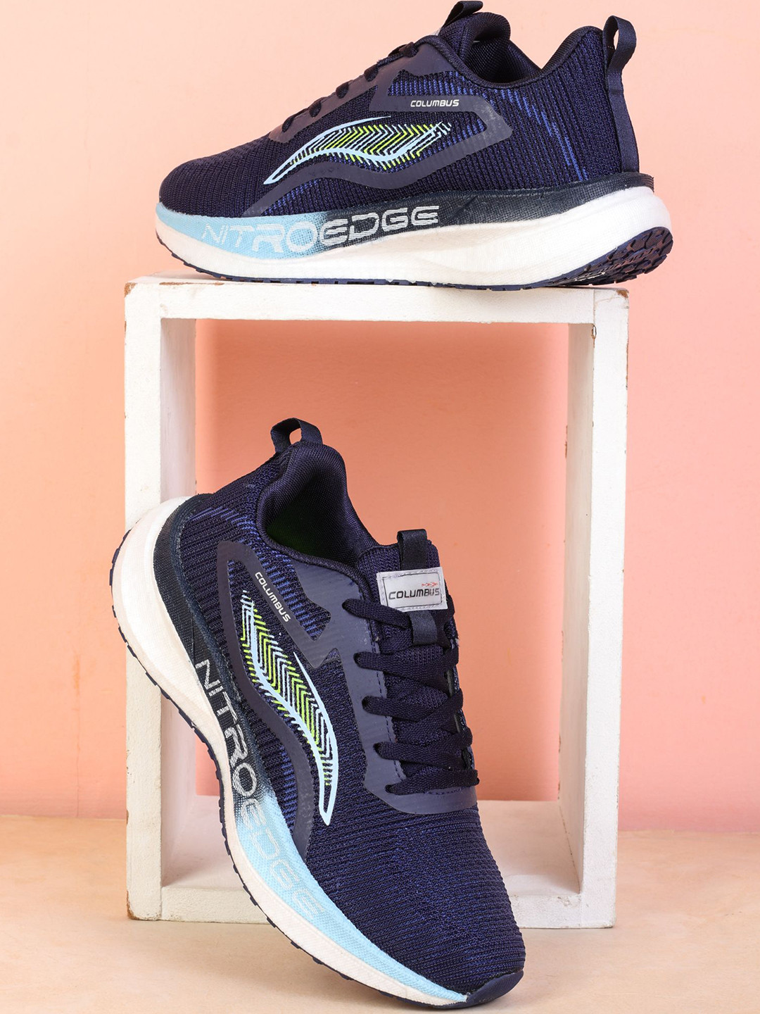 Columbus Men Maverick Running Non-Marking Shoes