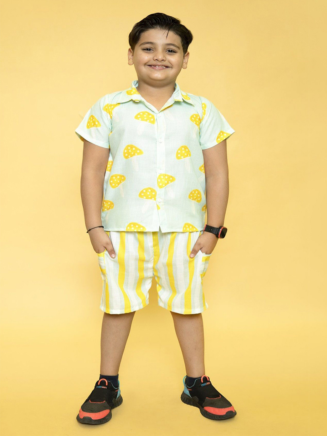 CORD OF LOVE Boys Printed Shirt with Shorts