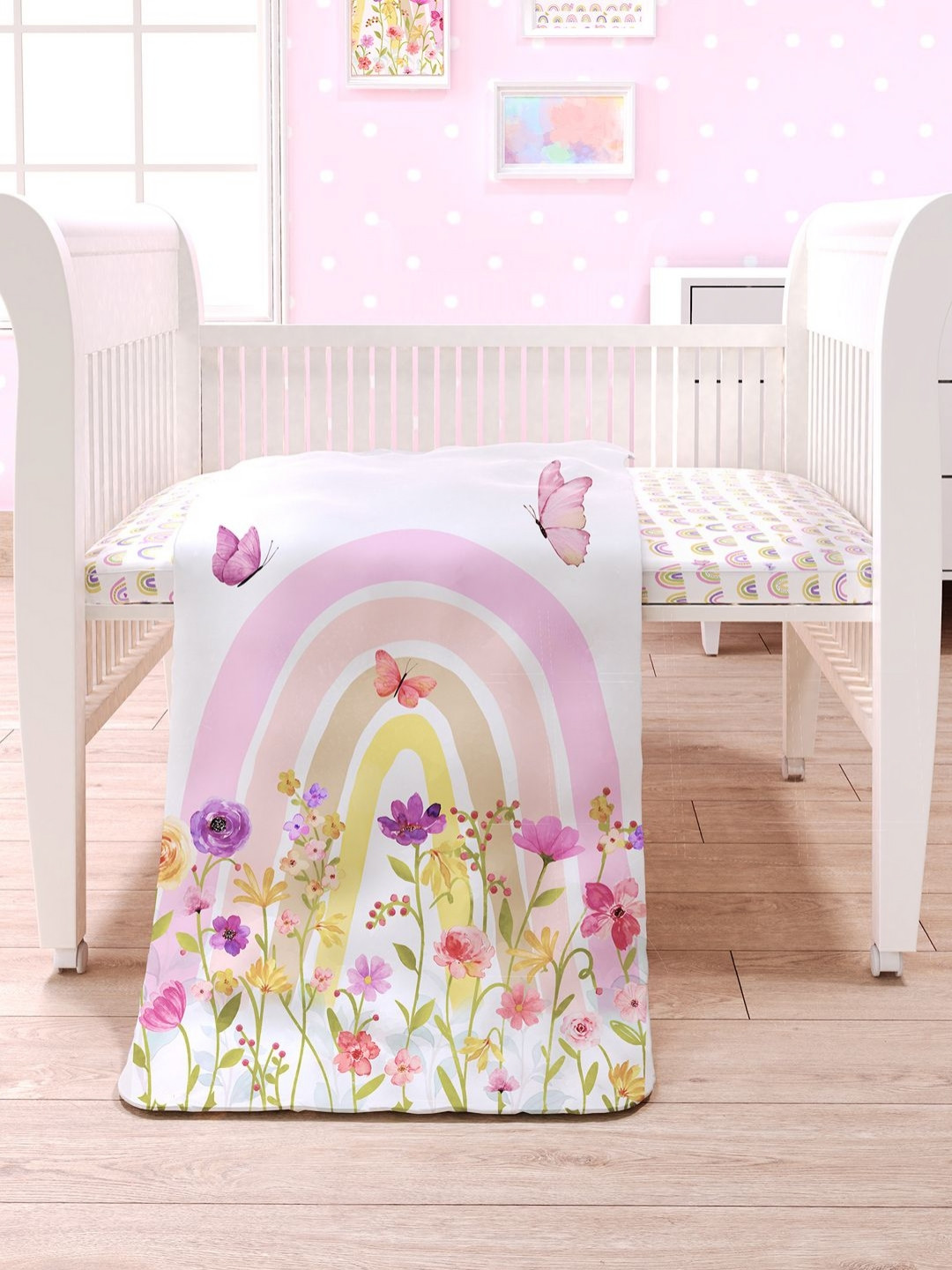 Fancy Fluff Pink & White Floral AC Room Single Bed Comforter