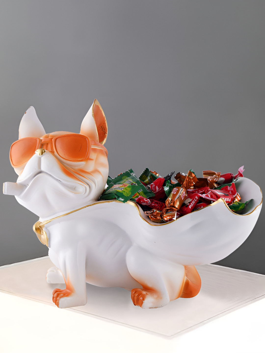Zart Dog White Polyresin Glossy Living Room Medium Showpiece - 7 Inches