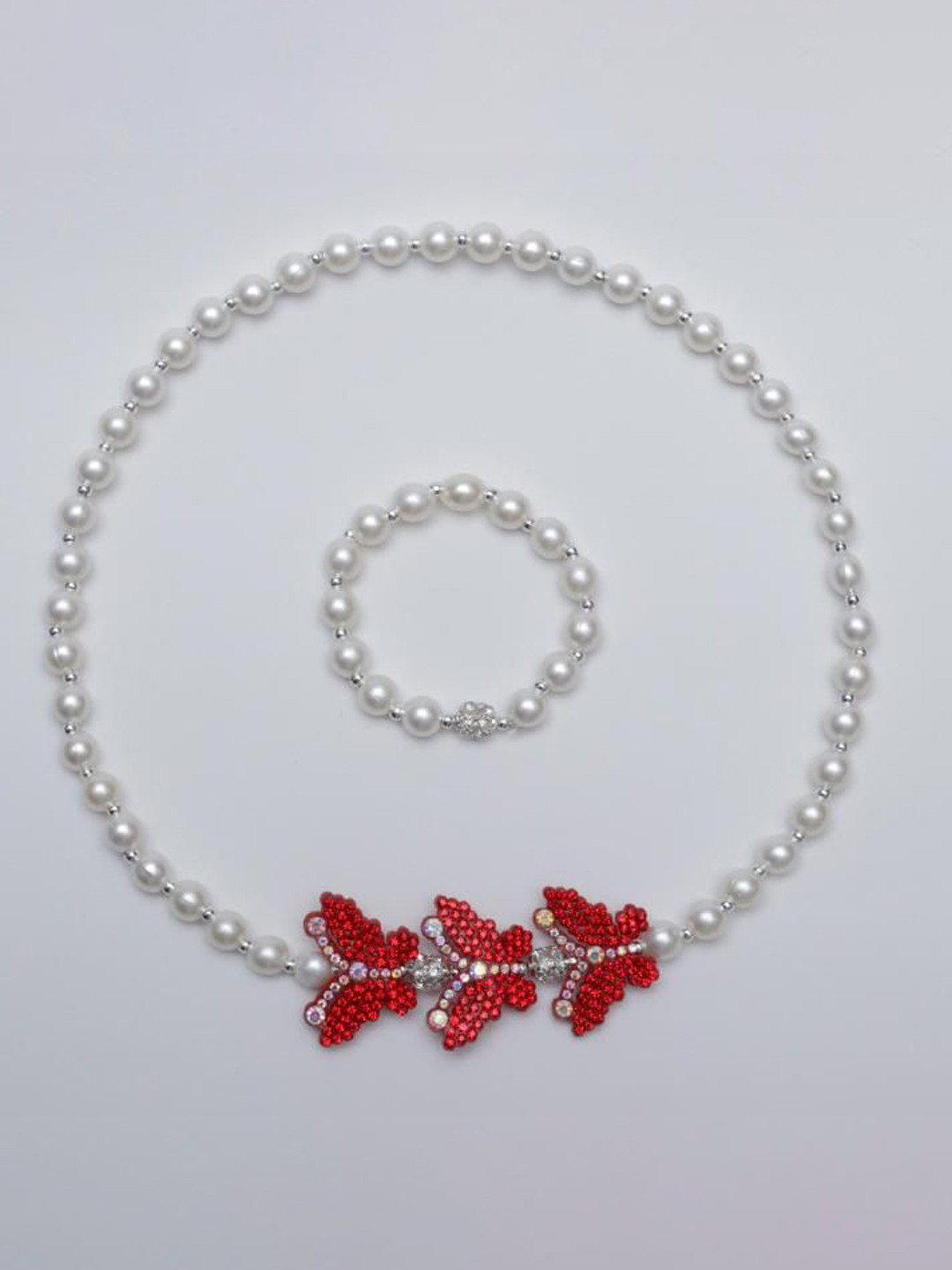 Daizy Girls Floral Bow Artificial Pearls Beaded Necklace And Bracelet Jewellery Set