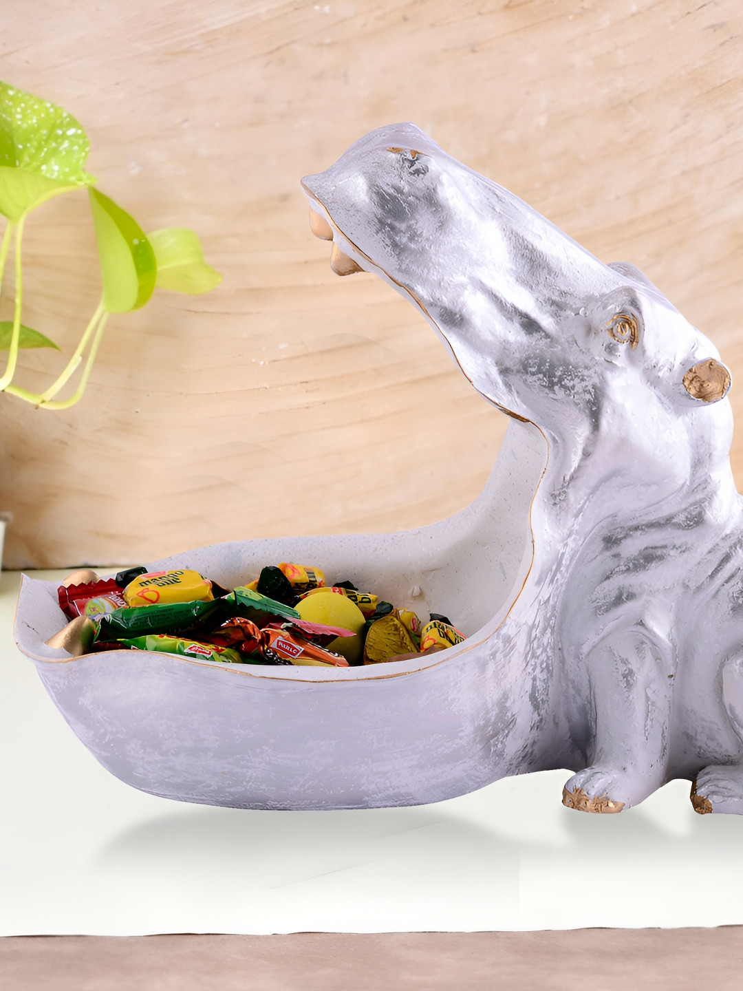 Zart Angry Hippopotamus White Polyresin Natural Living Room Medium Showpiece - 8 Inches