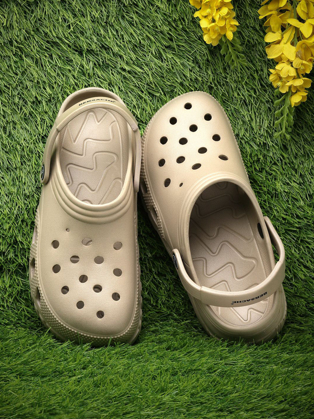 BERSACHE Men Rubber Casual Clogs