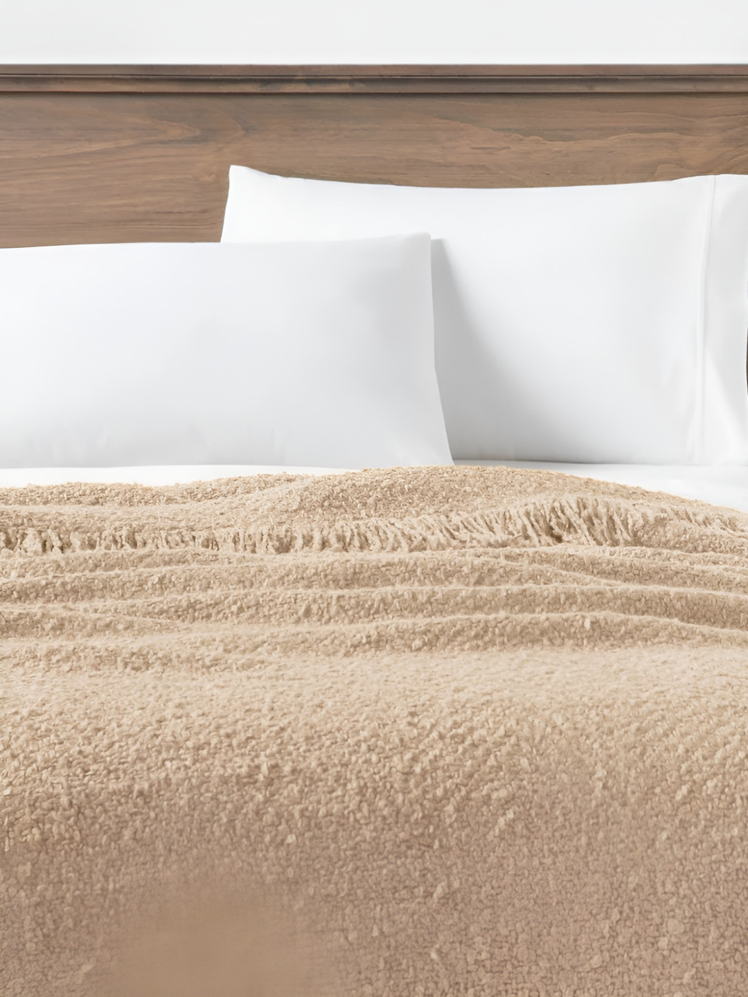 CAZIMO Off-White Rectangular Fringed Throw