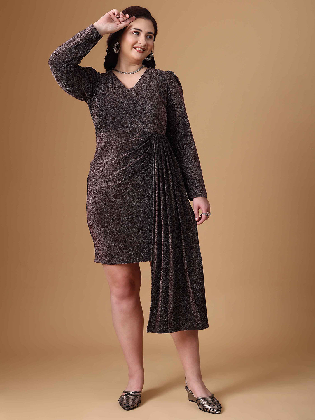 Curvy Lane Plus Size Women V-Neck Body Mini Dress