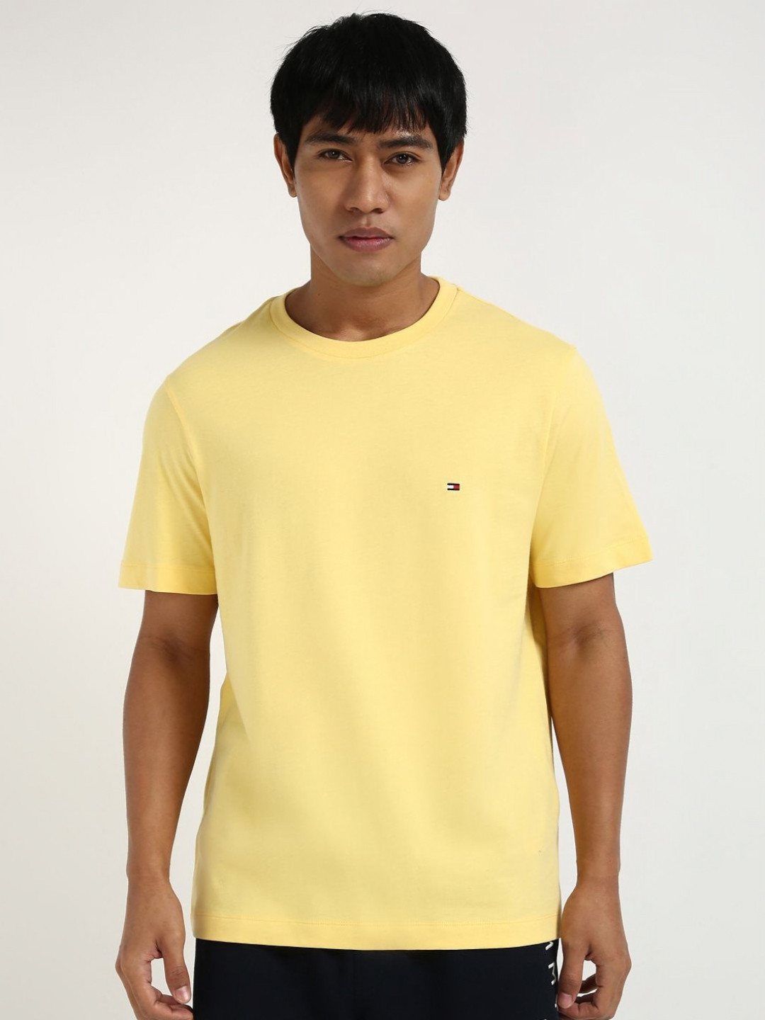 Tommy Hilfiger Men Solid Round Neck Cotton T-shirt