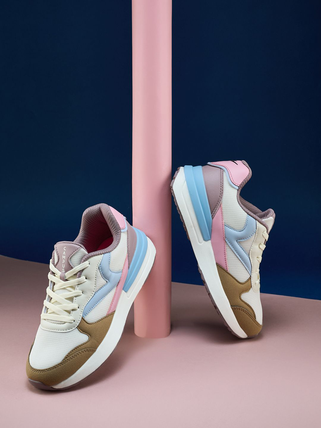 Campus Women DERBI Colourblocked Sneakers