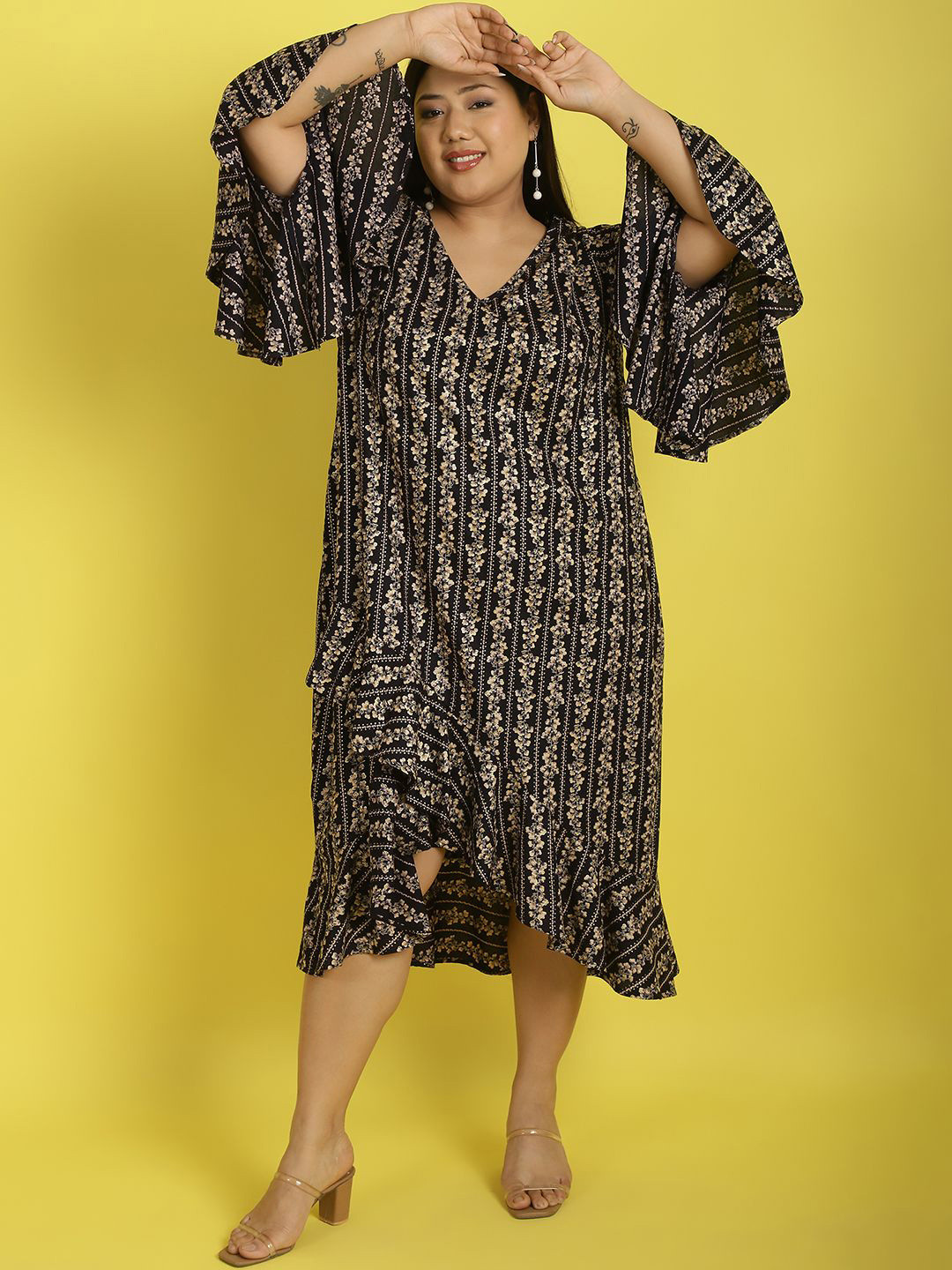 theRebelinme Plus Size Floral Printed V-Neck Bell Sleeves High-Low A-Line Dress
