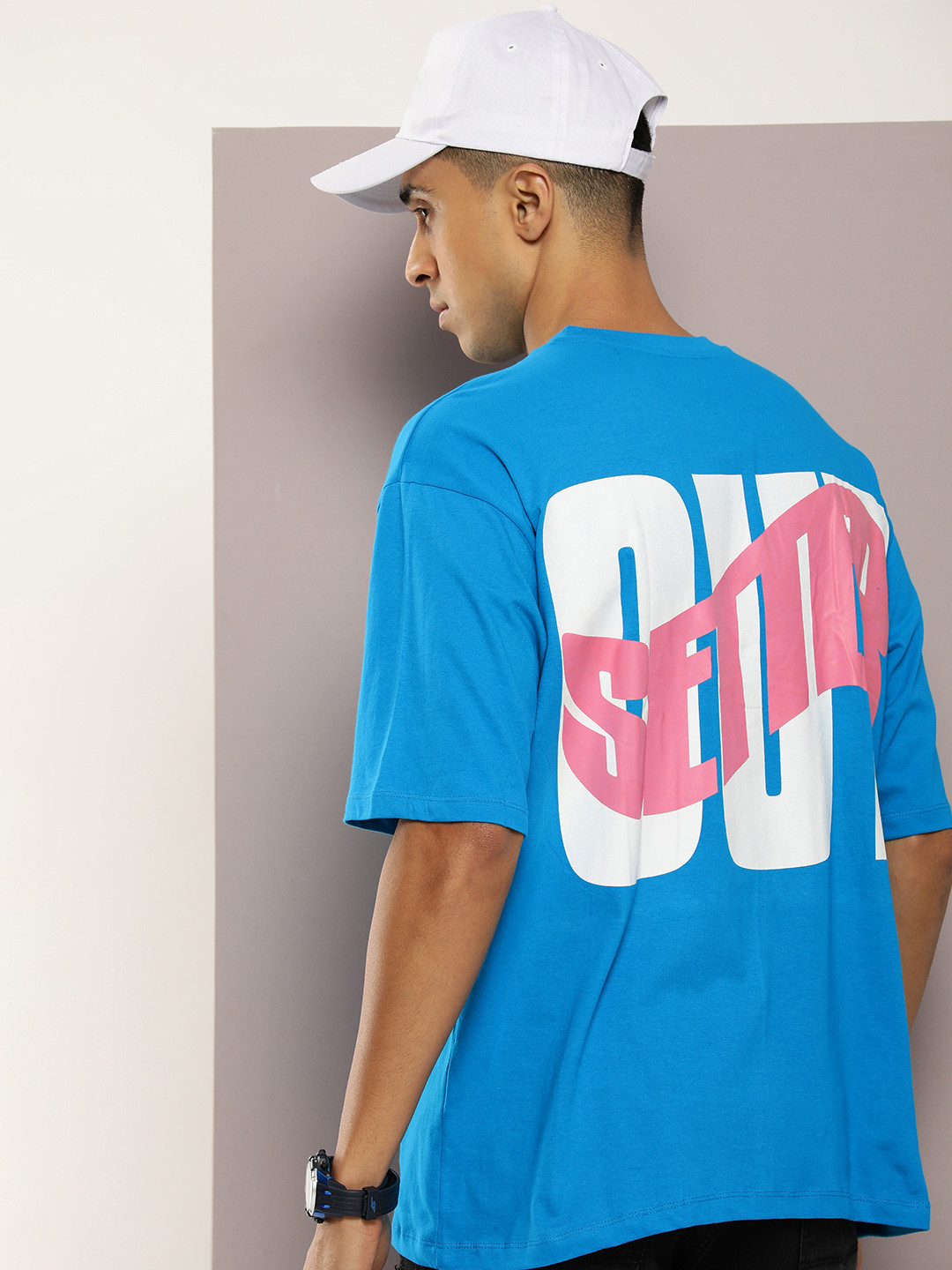 Kook N Keech Back Printed Drop-Shoulder Sleeves Pure Cotton Oversized T-shirt