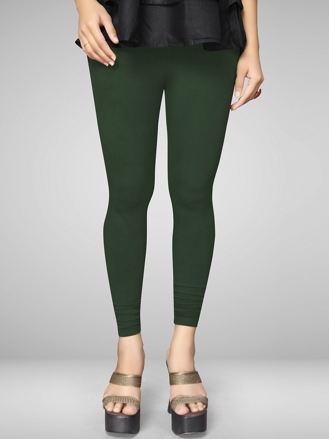 MANTICORE Women Mid-Rise Ankle-Length Leggings