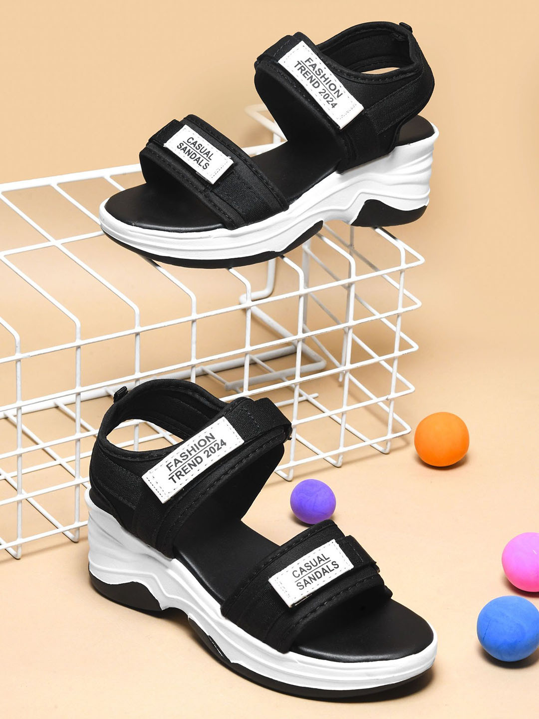 Try Me Women Trending Floter Sandal