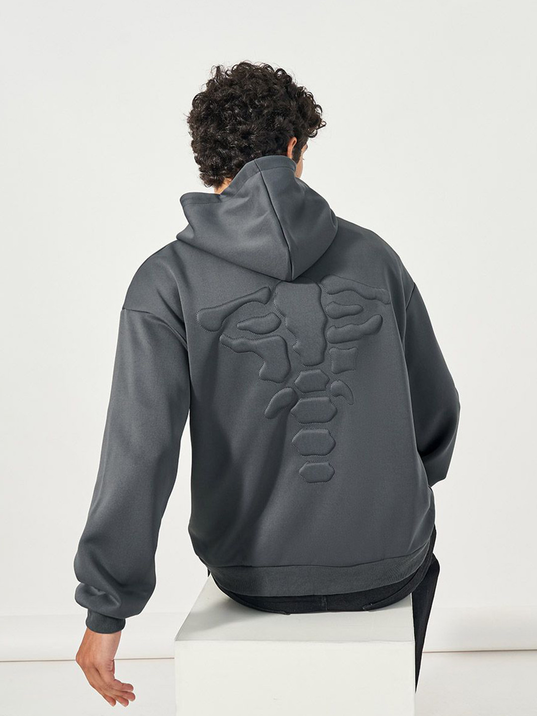 Styli Men Heavy Weight Boxy Fit Hooded Sweatshirt with Back Emboss Graphic