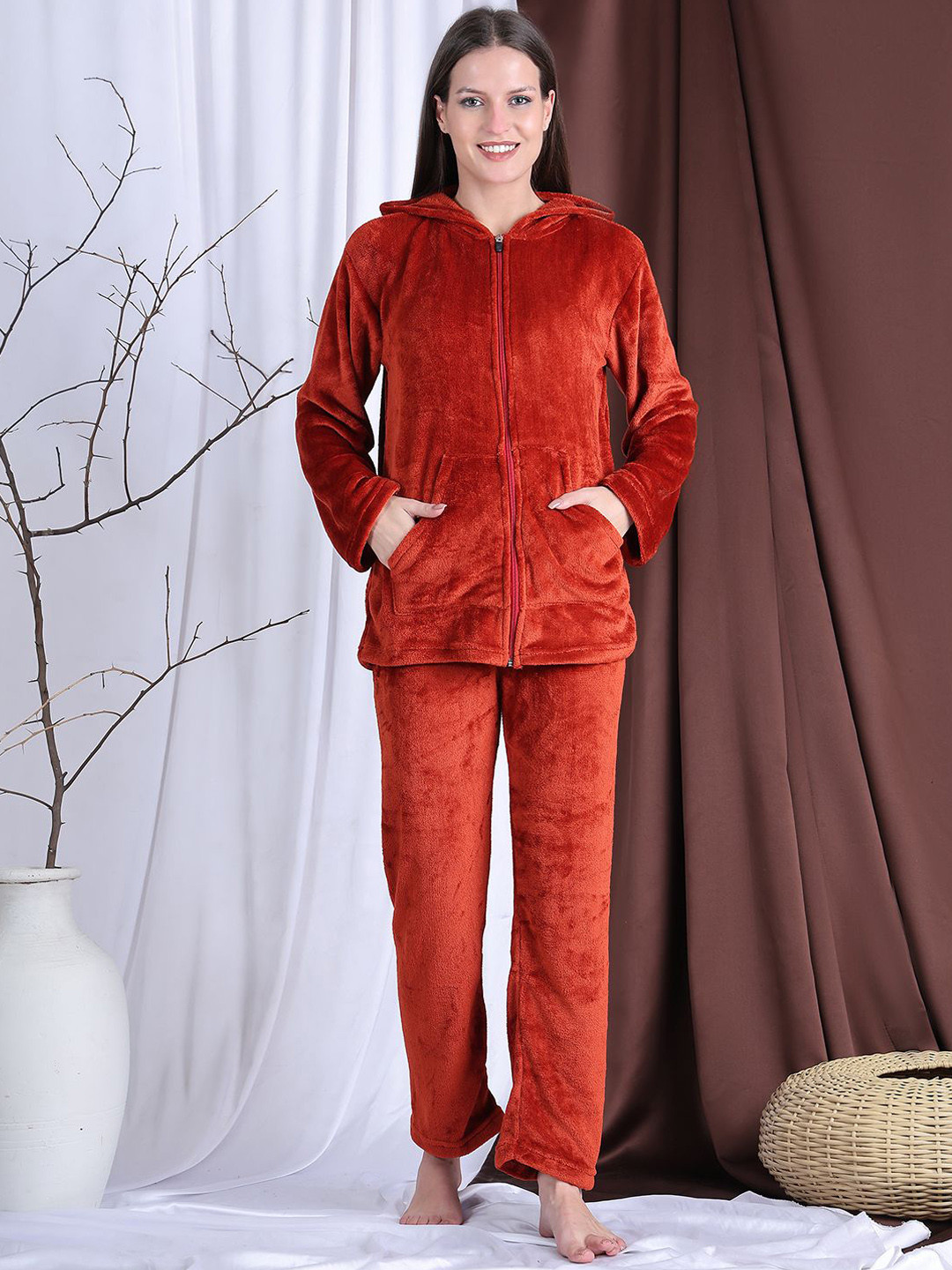 NEUDIS Women Hoodie and Trouser Woolen Fur Night suit