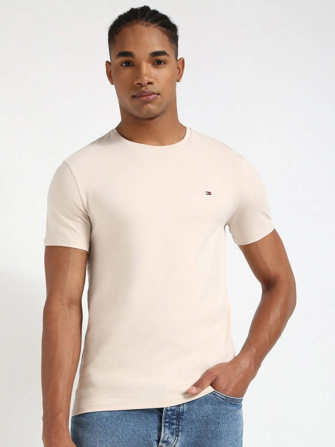Tommy Hilfiger M STRETCH Men Solid Round Neck Cotton Slim Fit T-shirt