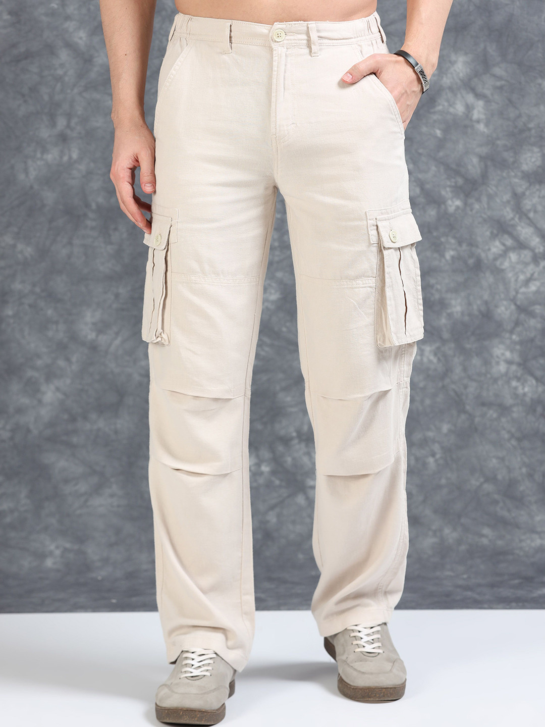 RIGS AND RAGS Men Smart Straight Fit Cargos Trousers