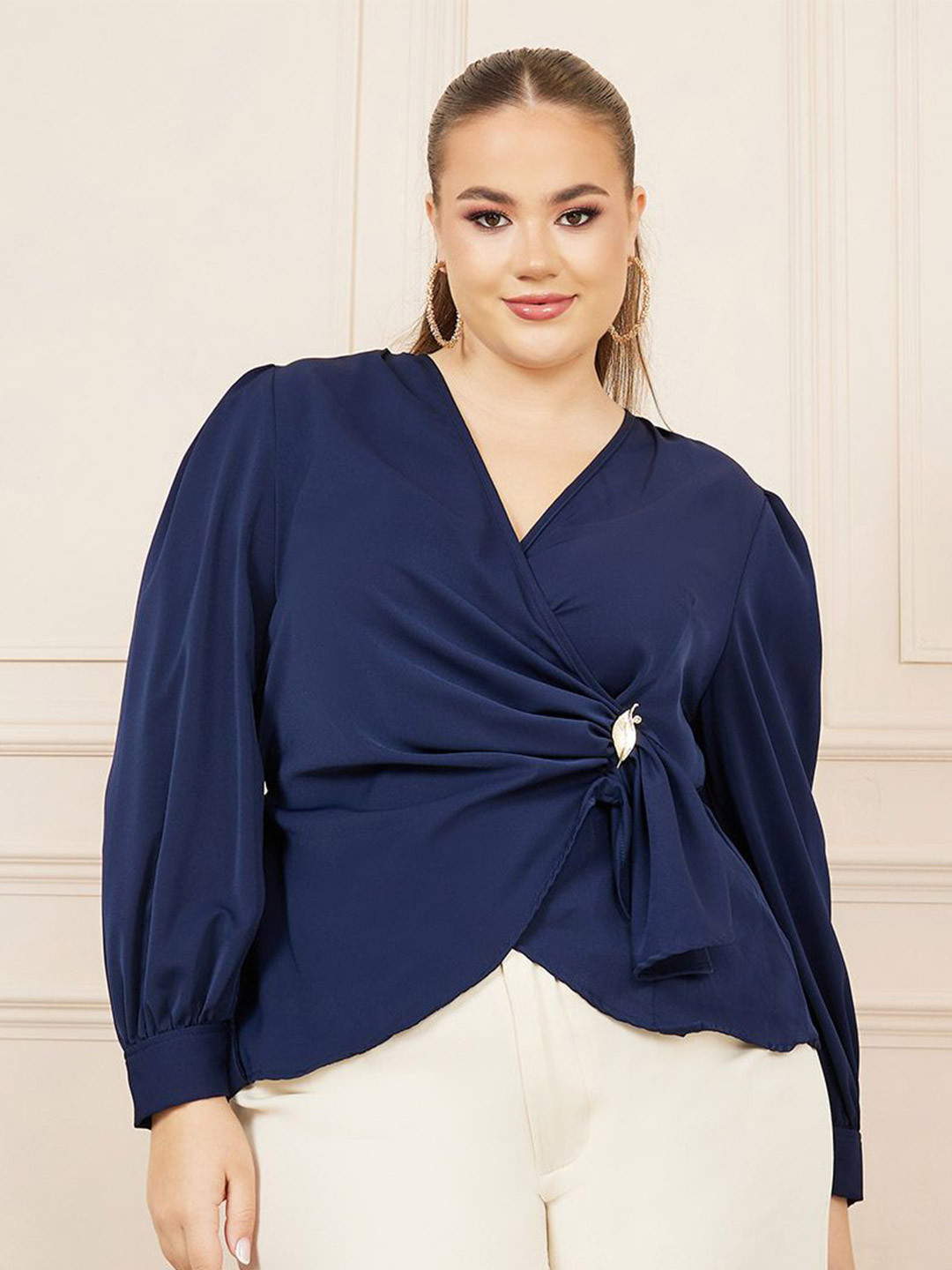 Styli Women Plus Solid Metal Buckle Detail Wrap Top