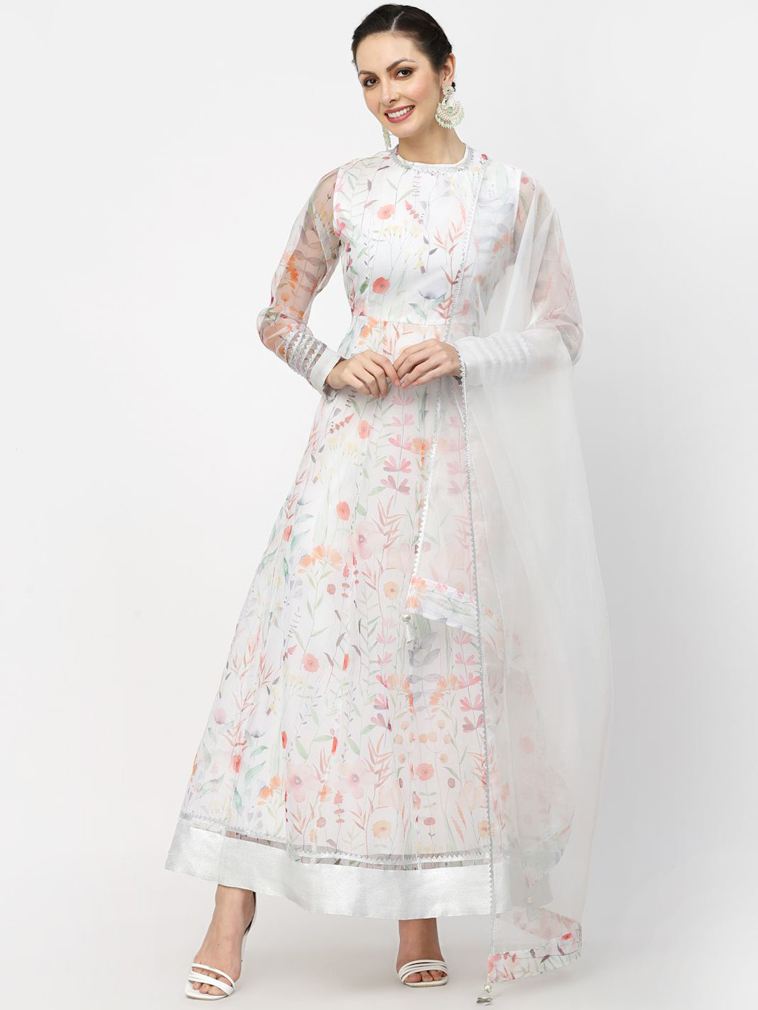 Fabway Clothing Women Floral Printed Gotta Patti White Romance Anarkali Kurta