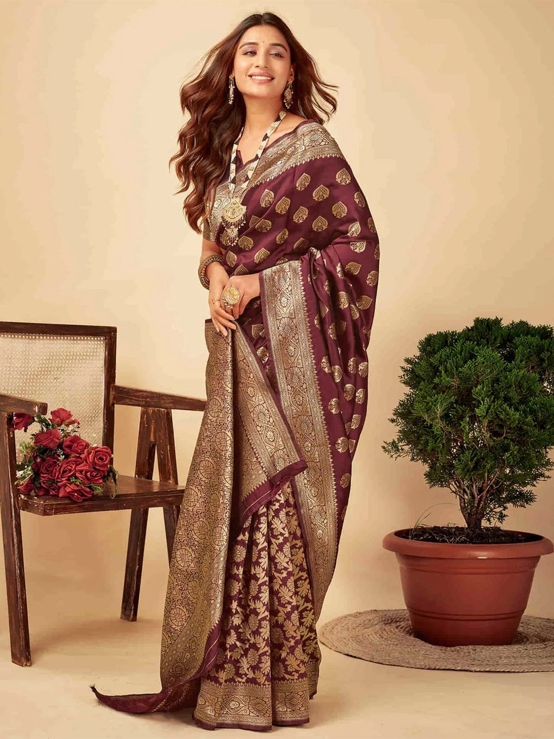 SHRIMAY Woven Design Zari Banarasi Saree