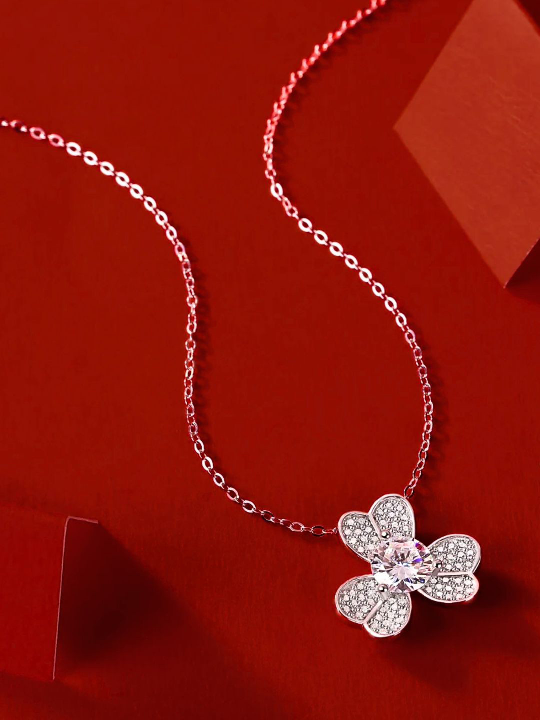 CAUER 925 Sterling Silver Rhodium Plated Floral Pendant Chain With CZ Necklace