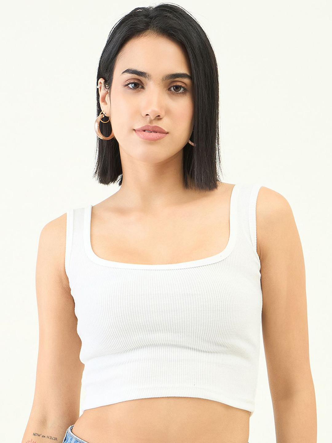 bearbrother Square Neck Sleeveless Regular Fit Crop Tank Top