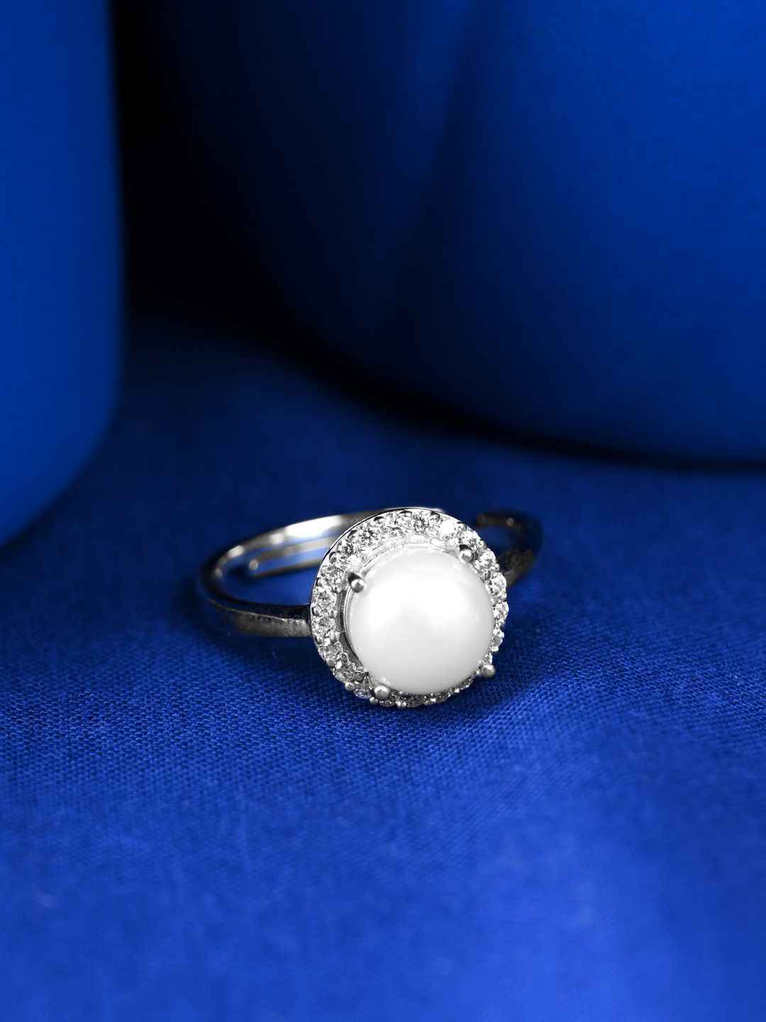 Clara 92.5 Sterling Silver Platinum-Plated CZ Stone Studded Pearl Finger Ring