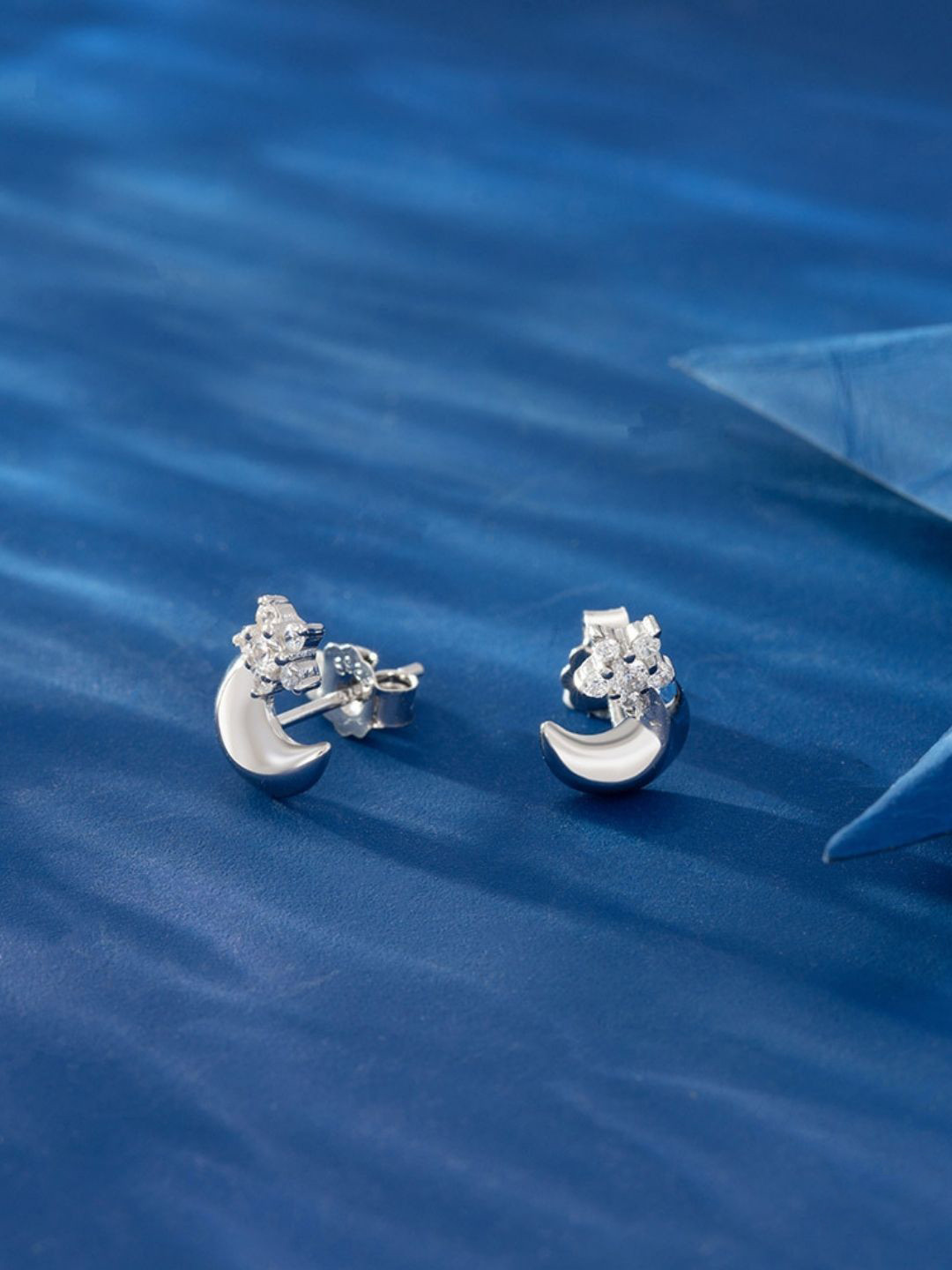 BRD Jewelry Contemporary Studs Earrings