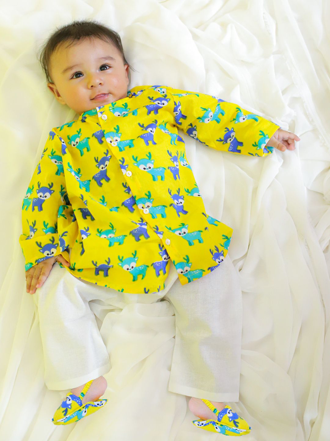 BownBee Infant Kurta Pajama with Booties Set