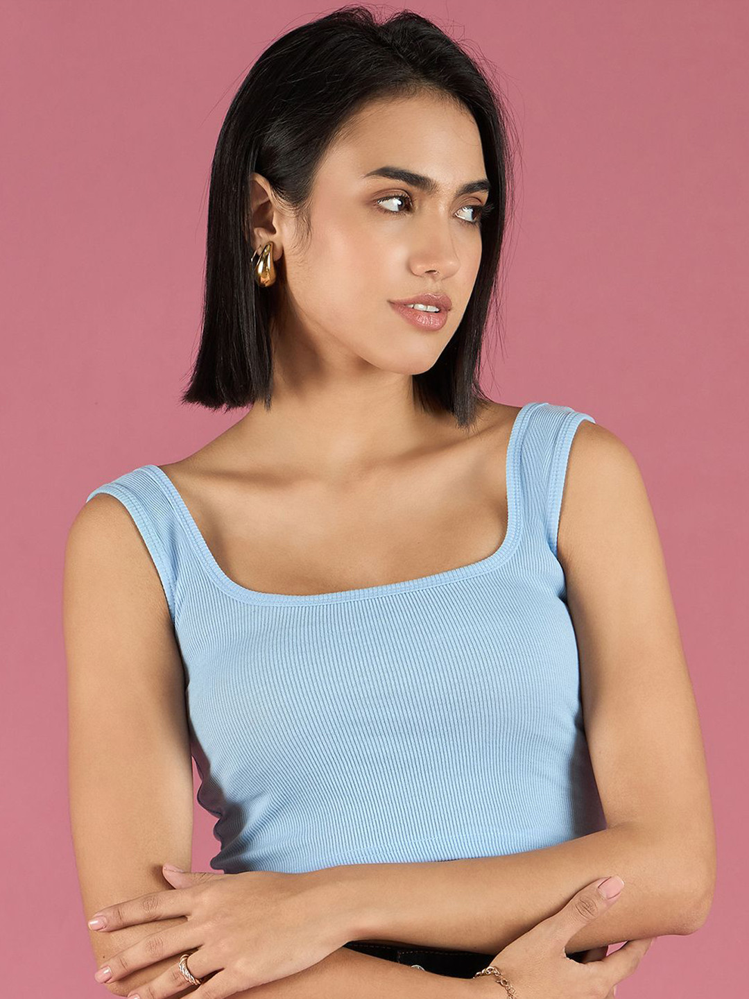 bearbrother Square Neck Sleeveless Regular Fit Crop Tank Top