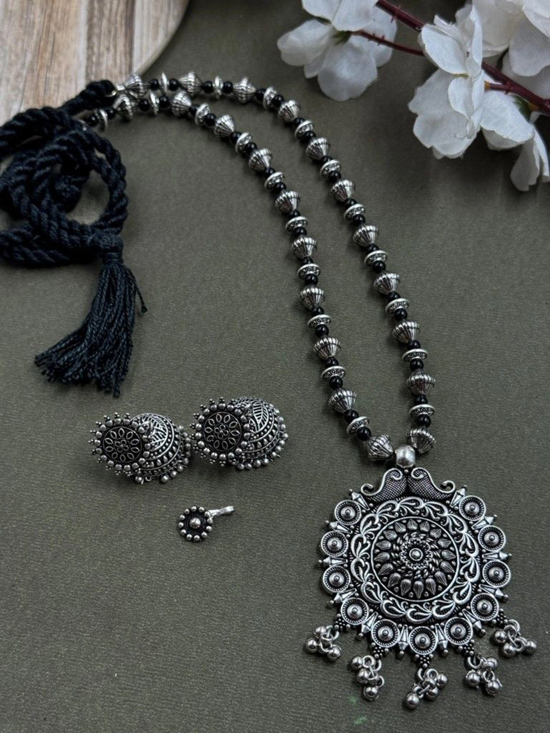 NAMAN ARTS Aneri Silver Plated Oxidised Jewellery Set