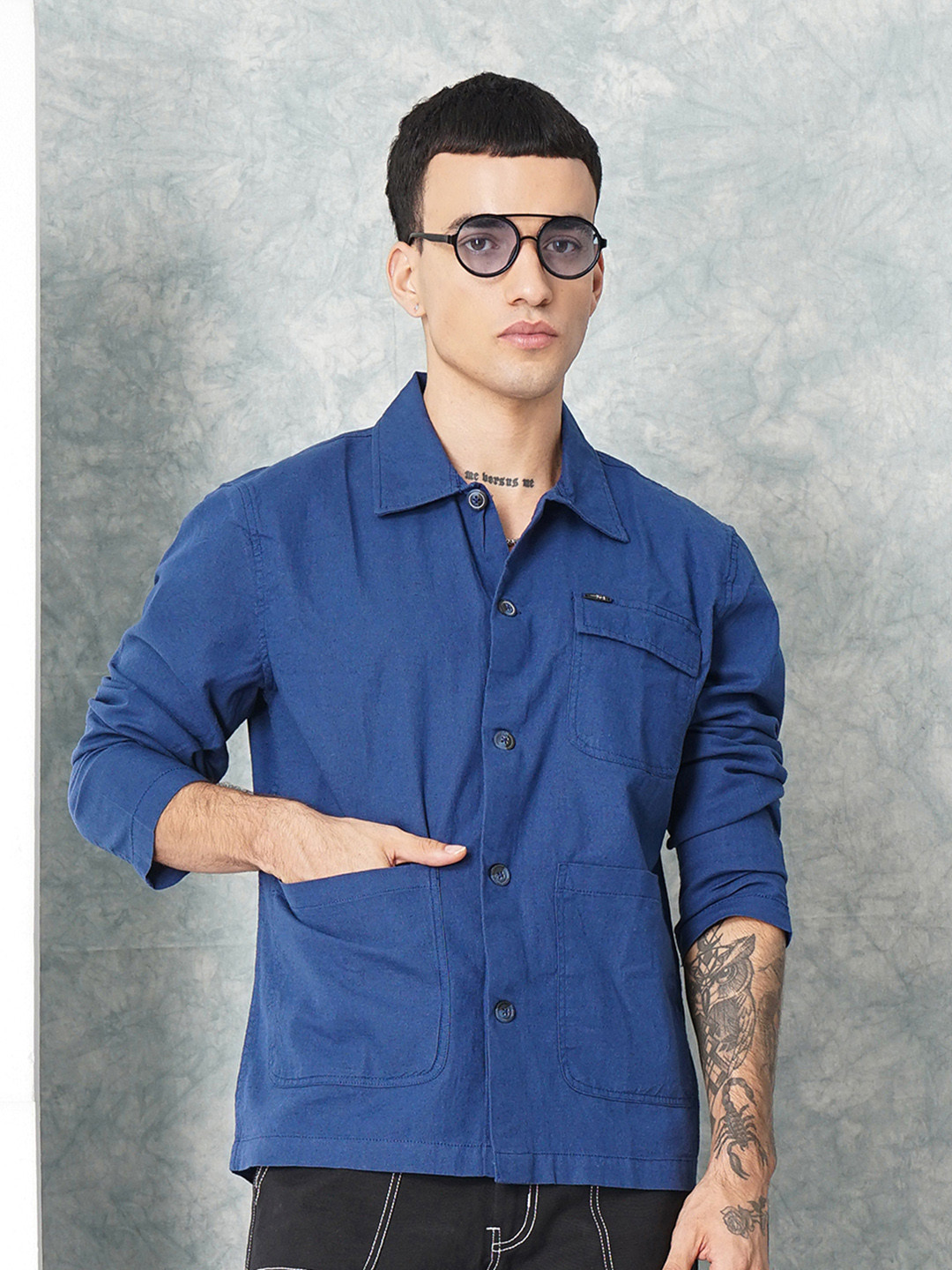 The Indian Garage Co Men Navy Blue Solid Casual Shirt