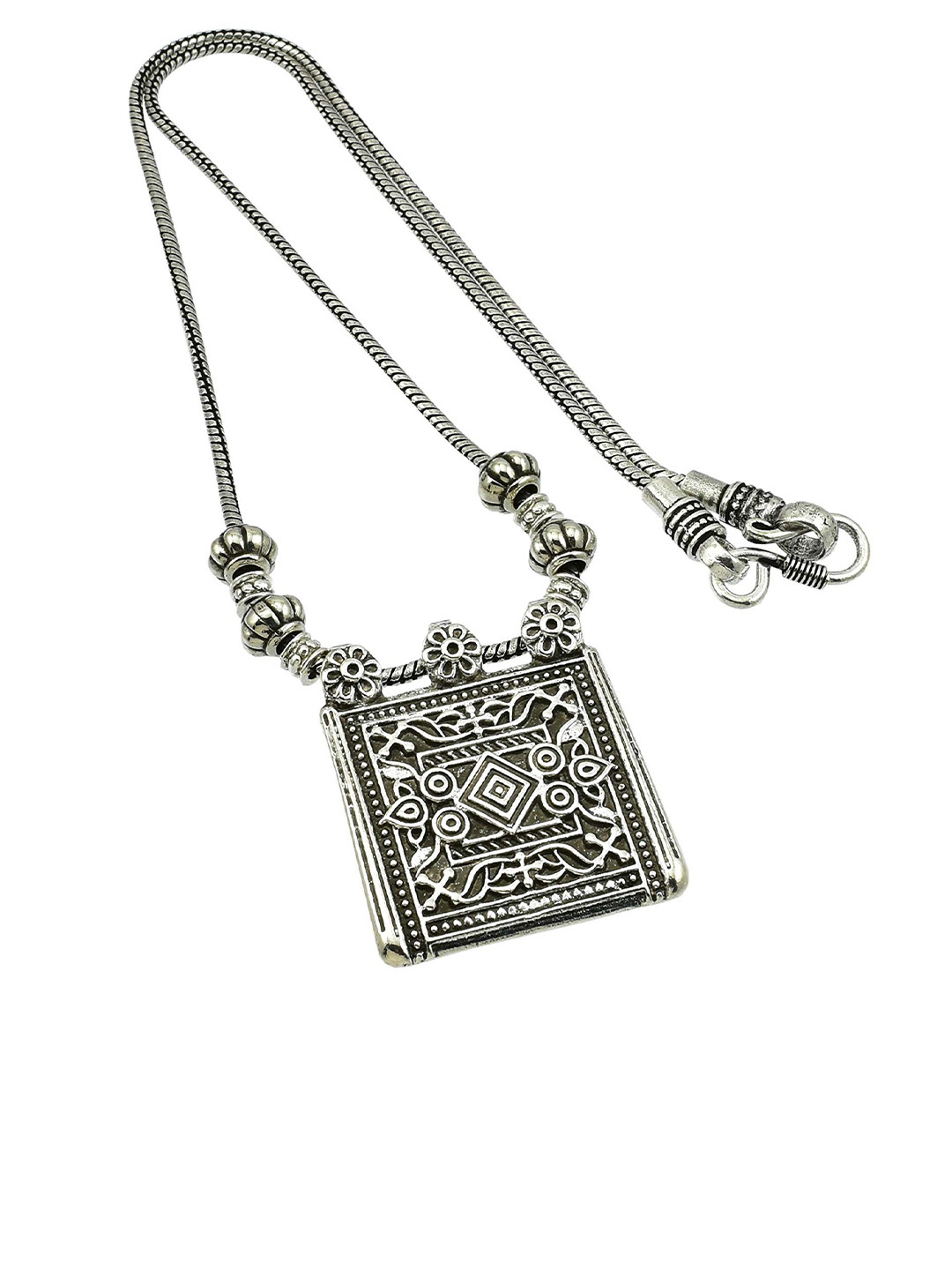 HIGH TRENDZ Silver-Plated Handcrafted Necklace