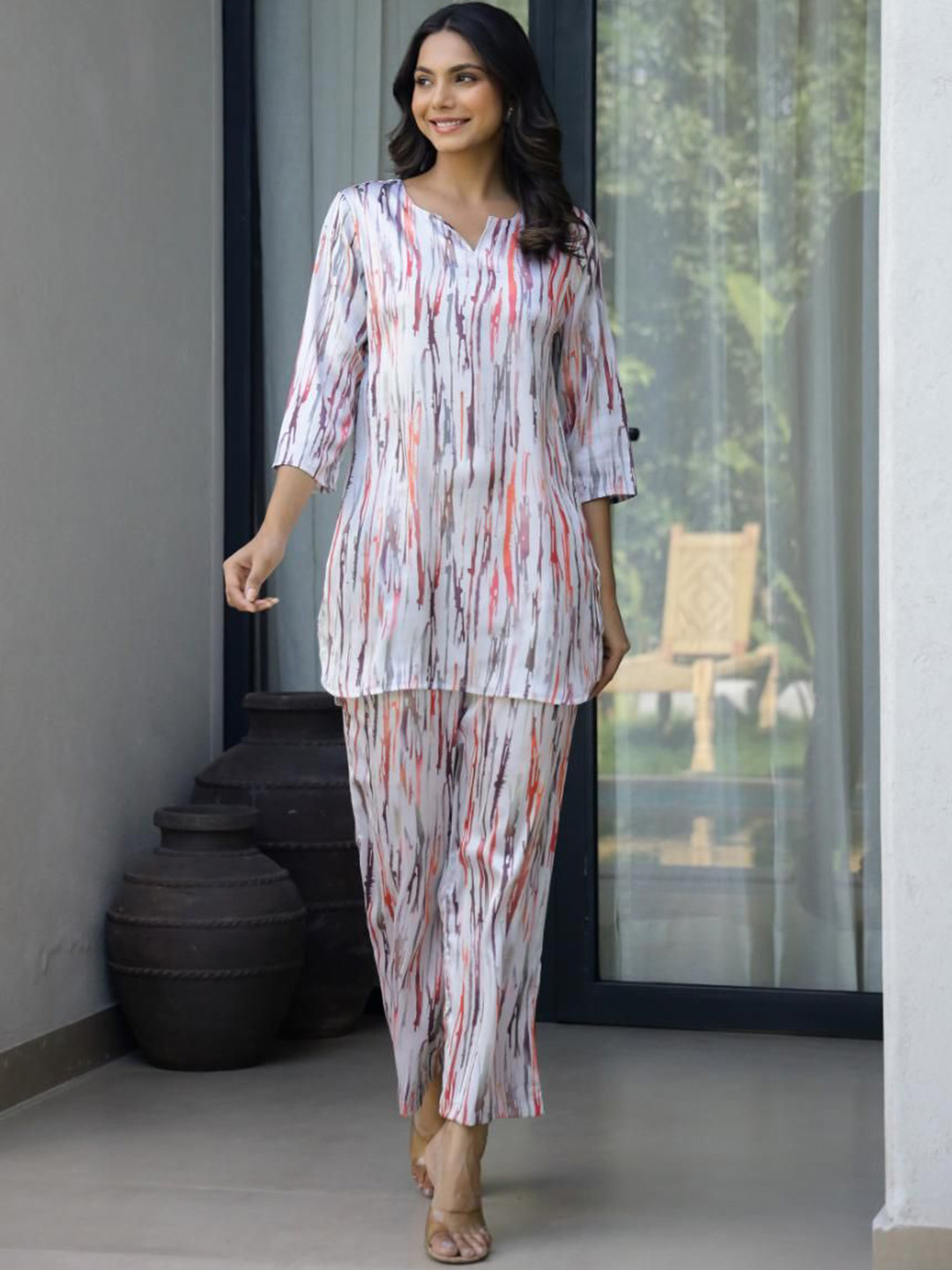 FLAVIA CREATION Printed Round Neck Three-Quarter Sleeves Top With Palazzo