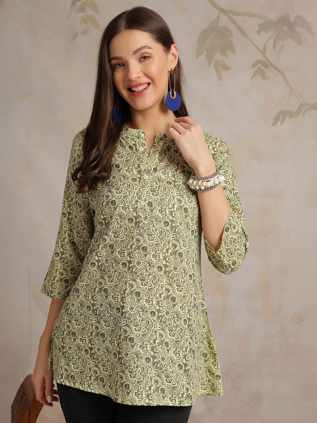 Anouk Rustic Women Ethnic Printed High Neck Top