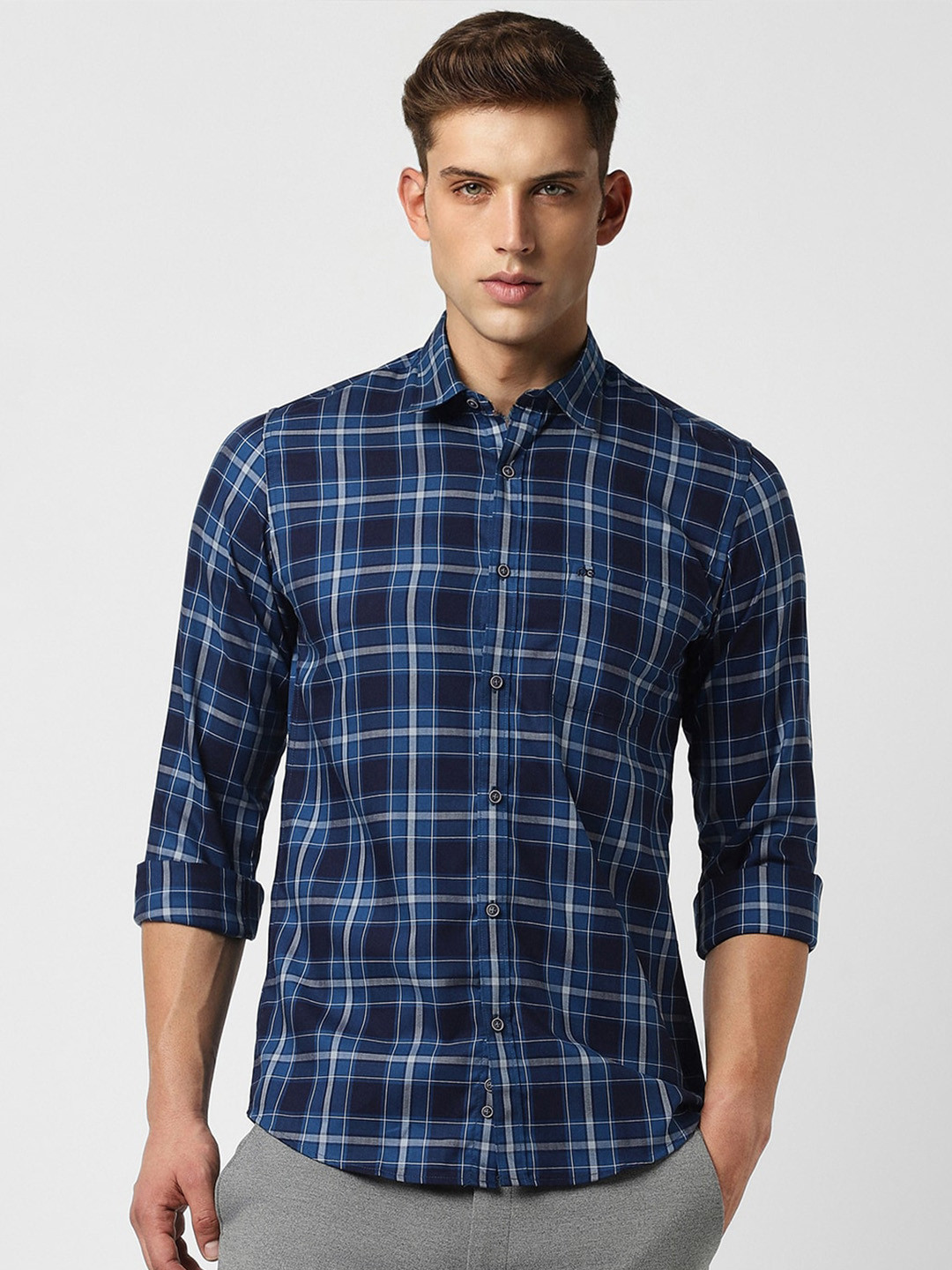Peter England Casuals Tartan Checked Slim Fit Spread Collar Cotton Casual Shirt