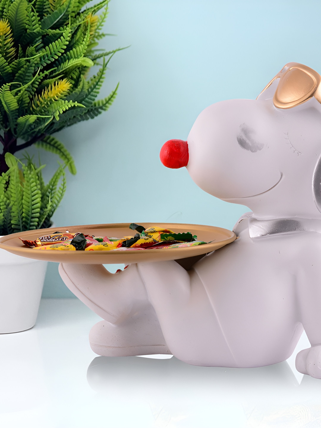 Zart Dog White Polyresin Glossy Living Room Medium Showpiece - 7 Inches