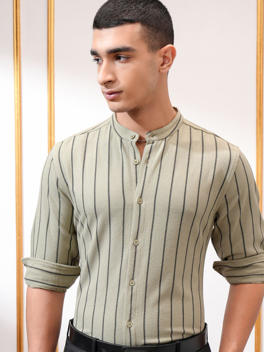 HIGHLANDER Men Slim Fit Opaque Casual Shirt