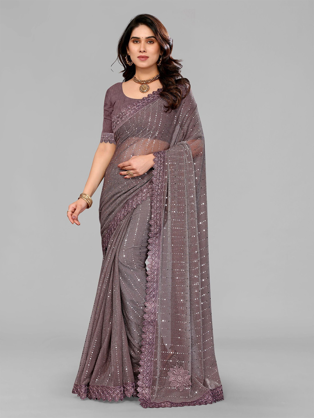 VIJAYA VALLABH Striped Saree