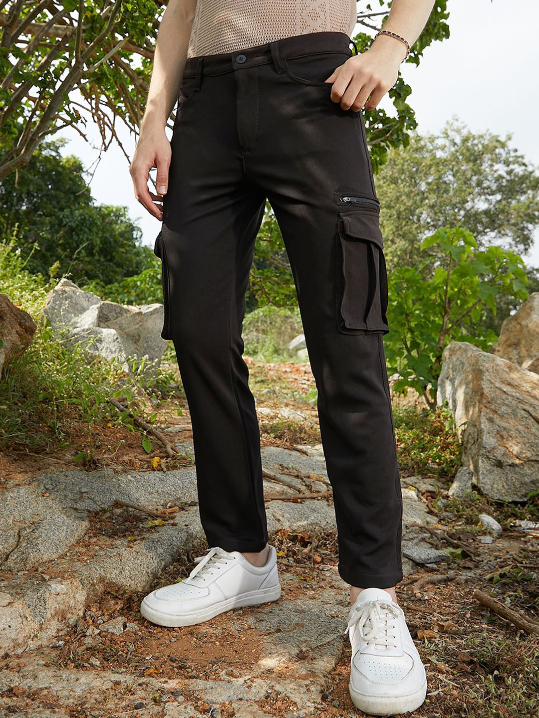 CAHOOT Men Comfort Loose Fit Mid-Rise Cargos Trousers