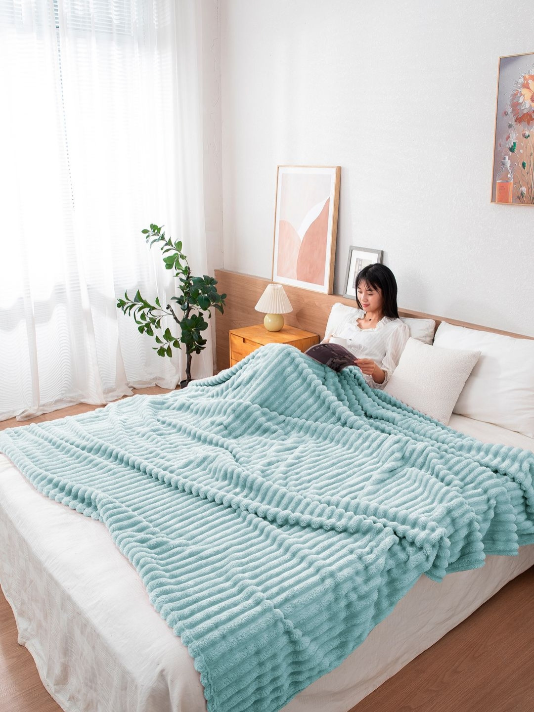 HOKIPO Blue Fleece 210 GSM Double Bed Blanket