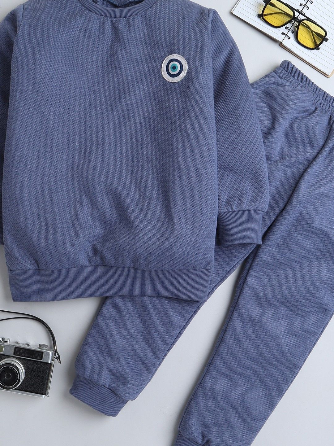 BAATCHEET Boys Sweatshirt & Jogger Set